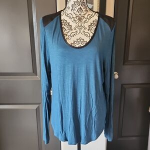 Calvin Klein Jeans Teal and Black Long Sleeve Top XL